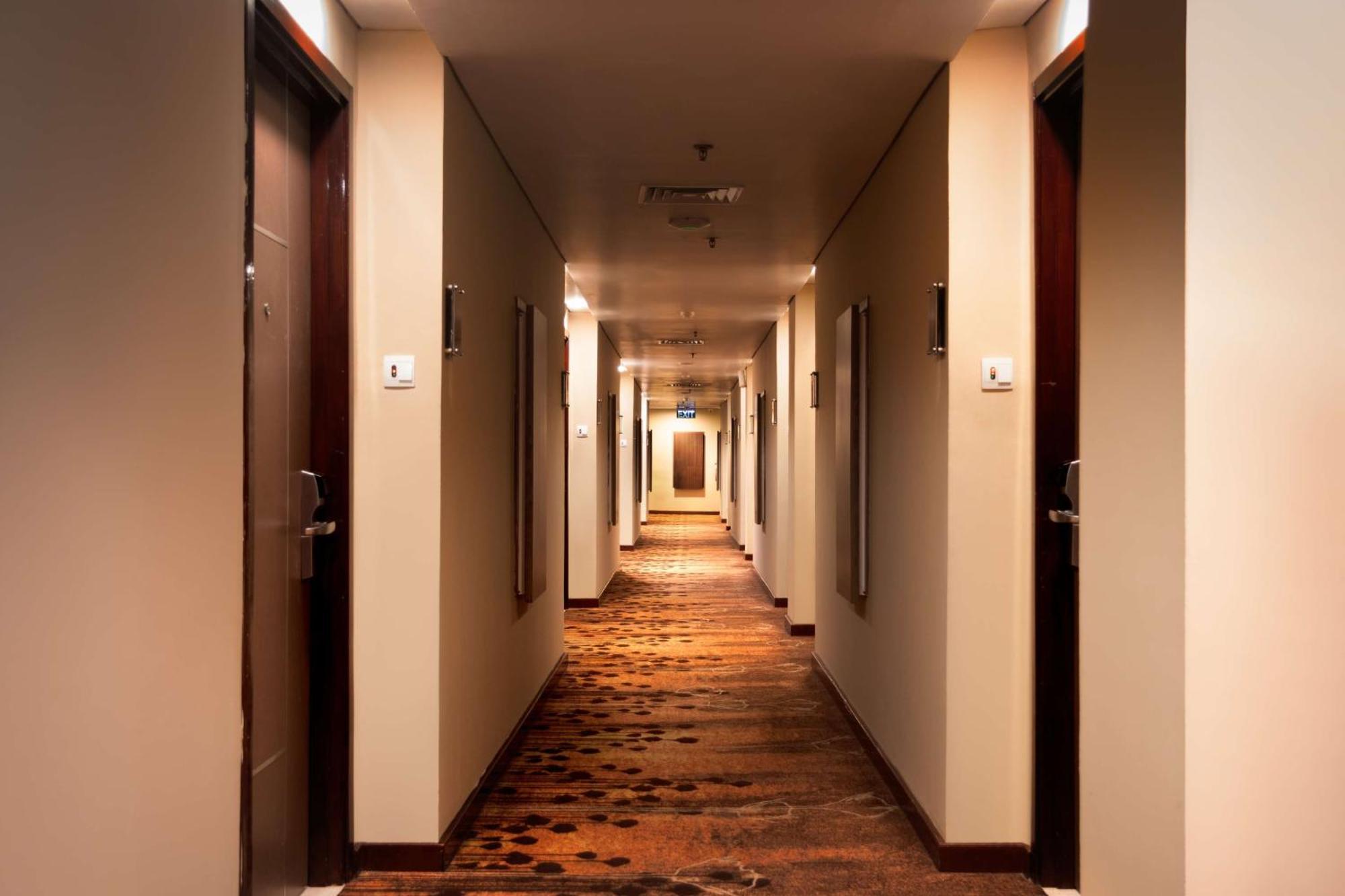 Best Western Plus Coco Palu Exterior foto